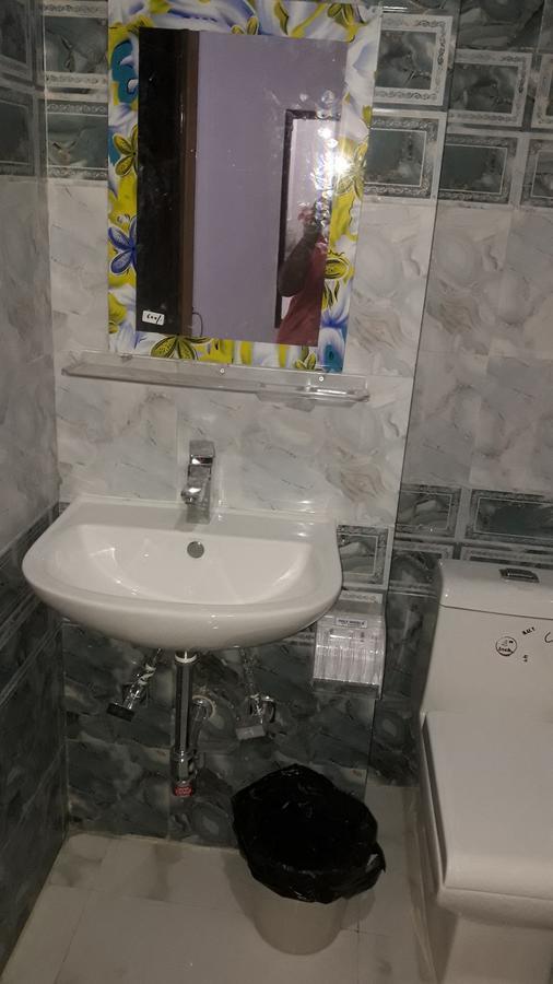 Oyo Rajdhani Guest House Faridabad Eksteriør bilde
