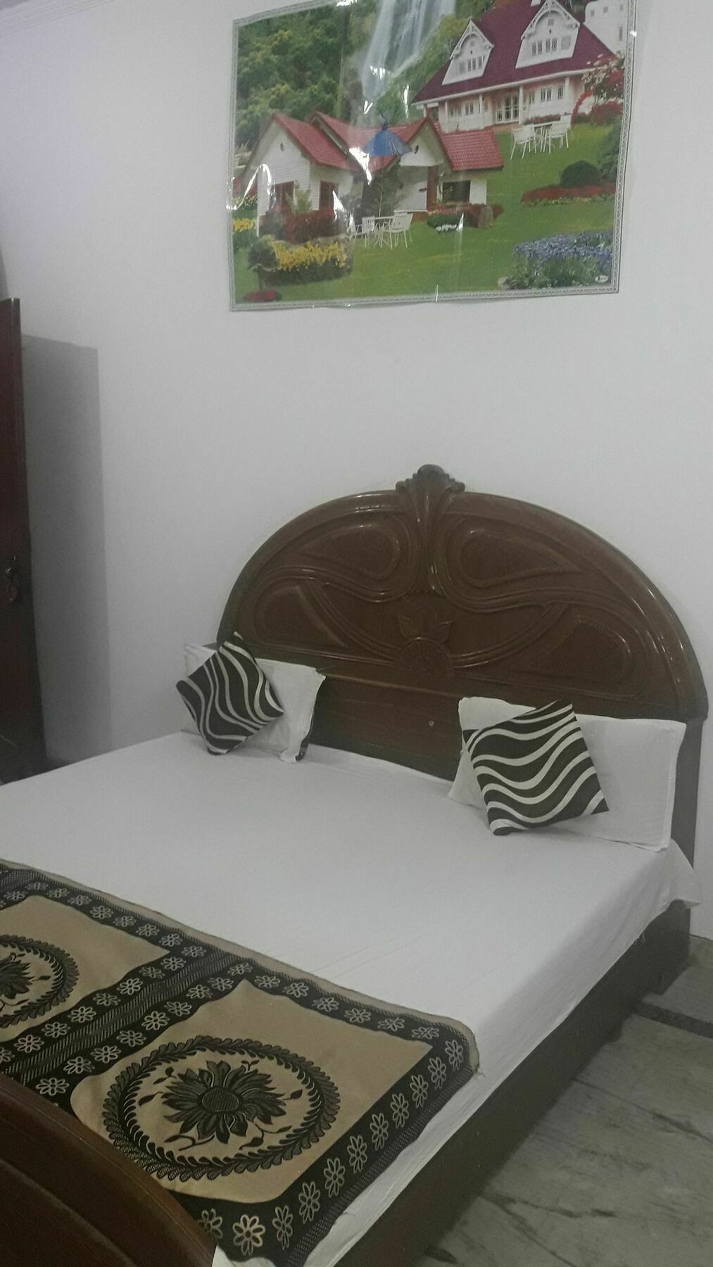 Oyo Rajdhani Guest House Faridabad Eksteriør bilde